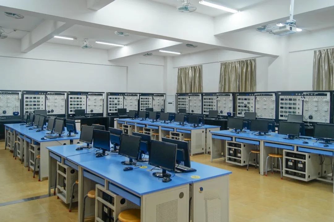 计算机学院2023年本科招生简章 深圳网络与信息安全软件开发方向